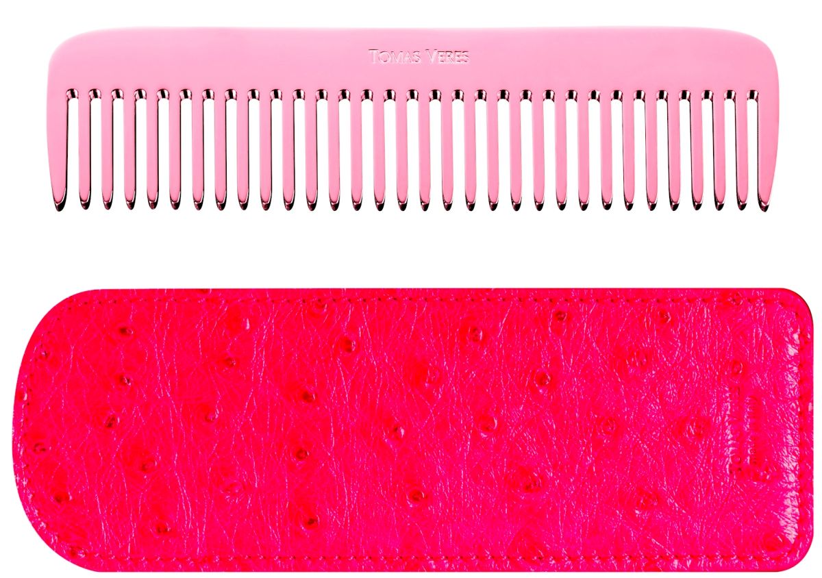 web_Tomas Veres Pantheon comb in pink gold and red leather case