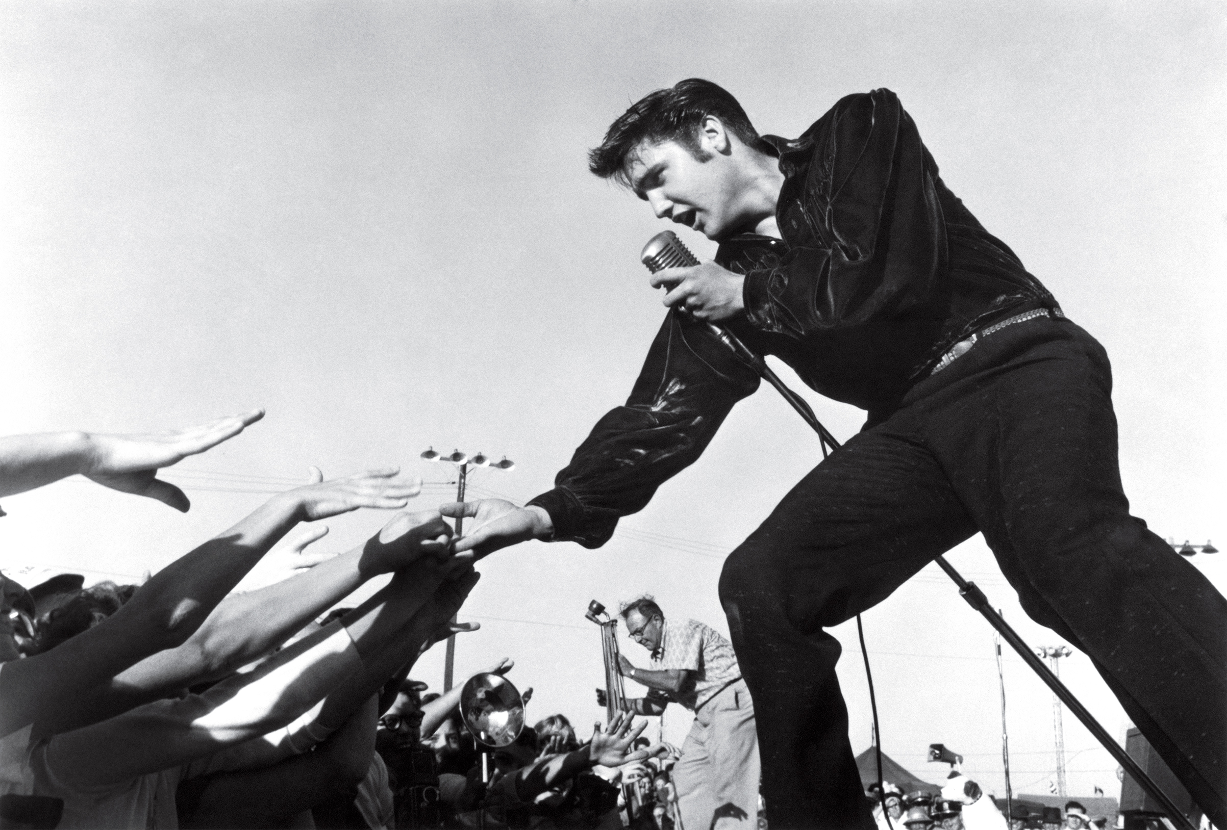 Elvis Presley in Tupelo, Mississippi Sept 26, 1956 © 1978 Roger Marshutz—MPTV