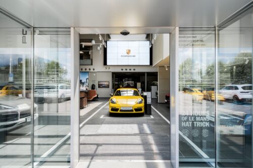 Nové Porsche Centrum Praha se oficiálně představuje