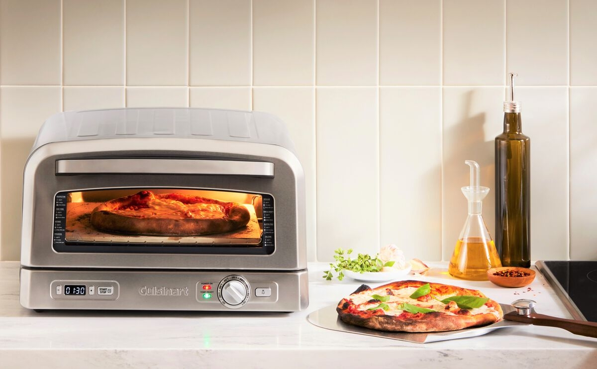 Italská pizzerie ve vaší kuchyni: Domácí pec na pizzu Cuisinart CPZ-120