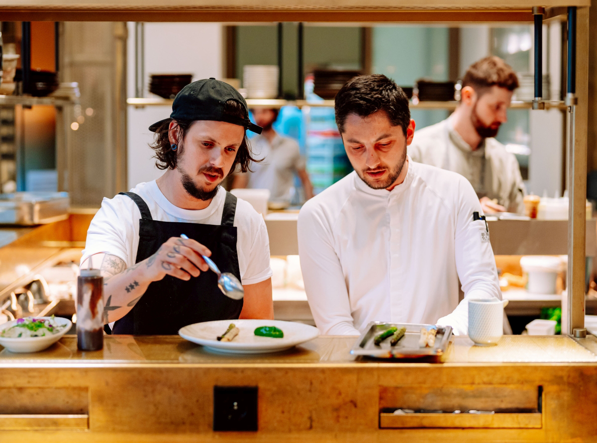 Restaurace ZEM představuje pop-up večeři Four Hands Dinner