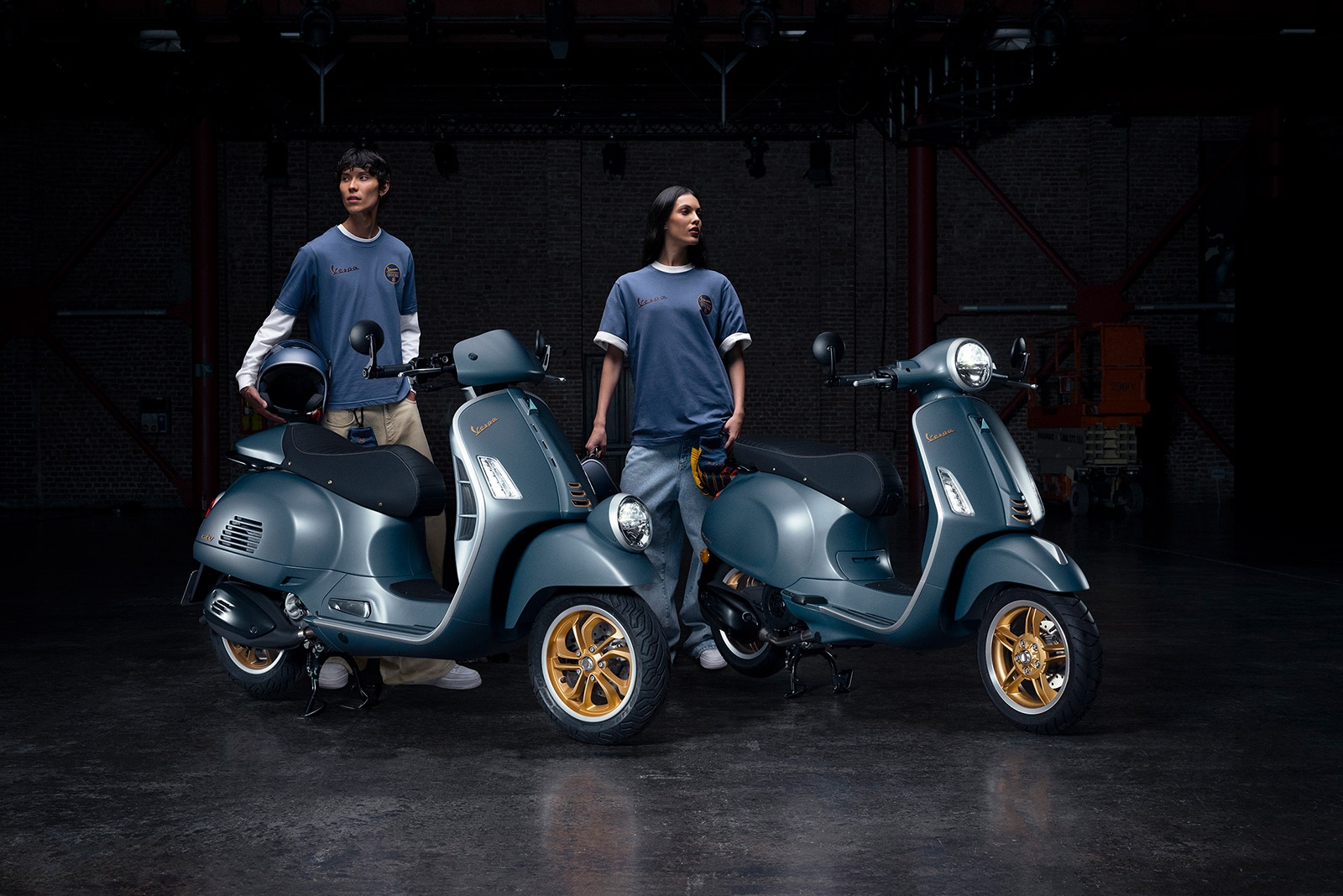 Vespa Officina 8: Skútr, co voní olejem a elegancí