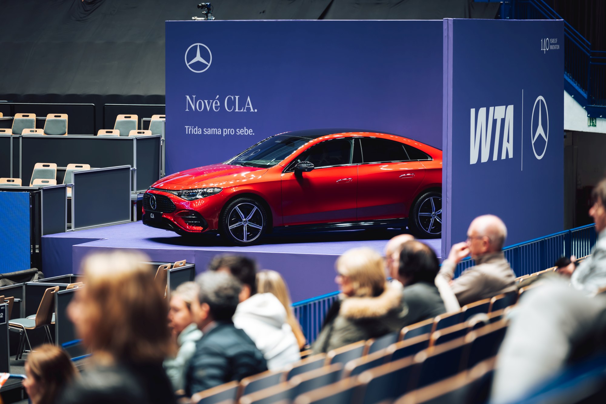 Mercedes-Benz představil na WTA Ostrava Open 2026 české premiéry zcela nových modelů GLB a GLC