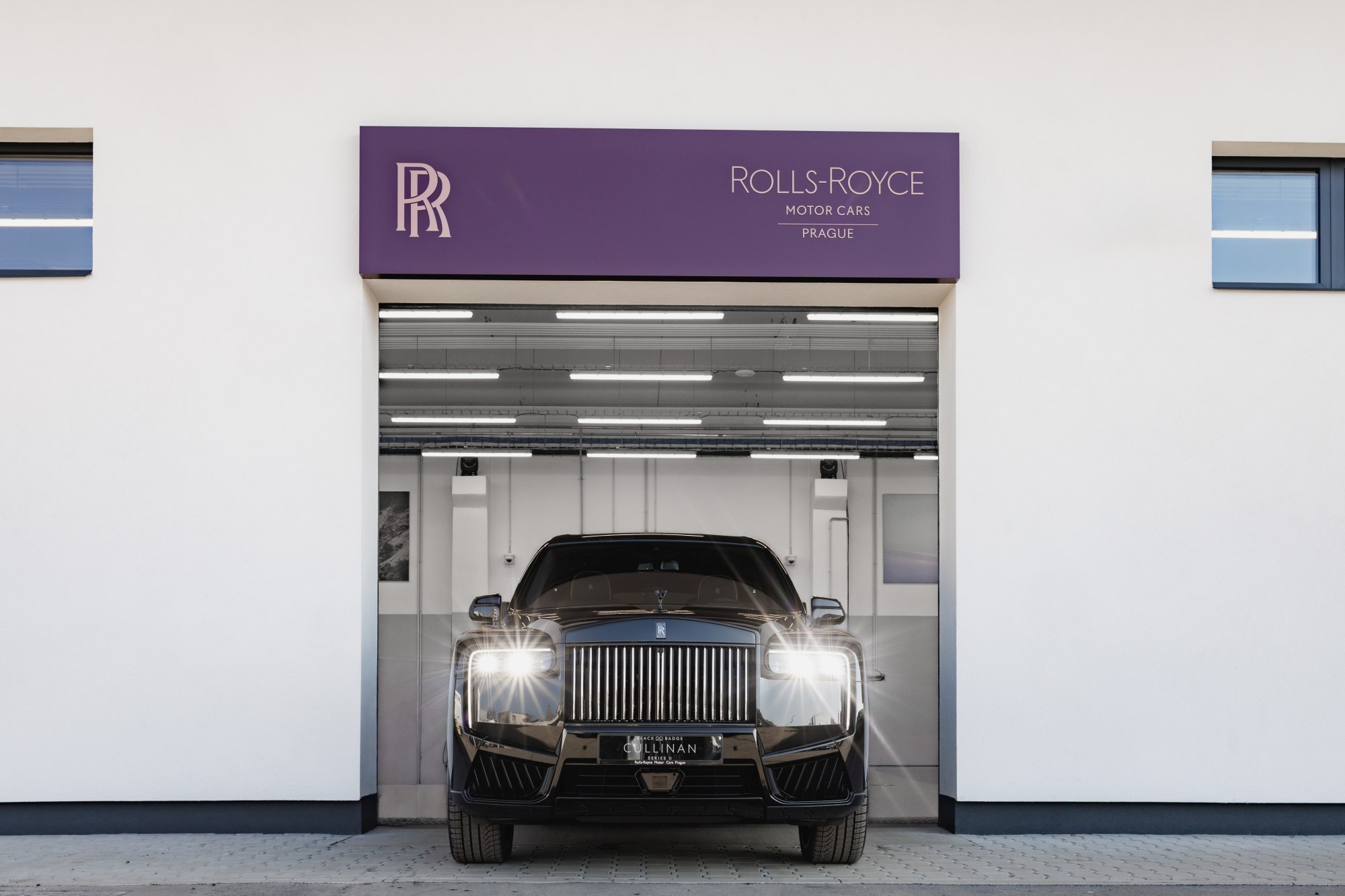 Nové centrum servisních služeb Rolls-Royce v Praze, první v Evropě