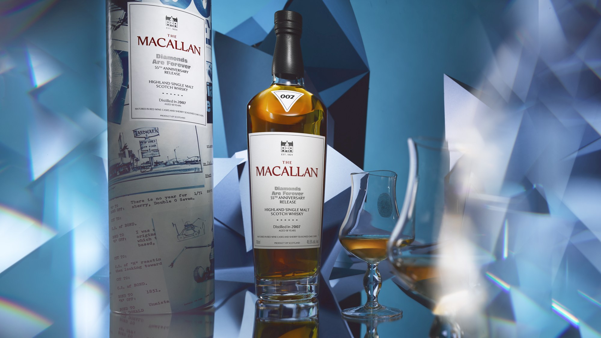 Diamanty jsou věčné. Stejně jako příběhy Jamese Bonda a whisky The Macallan