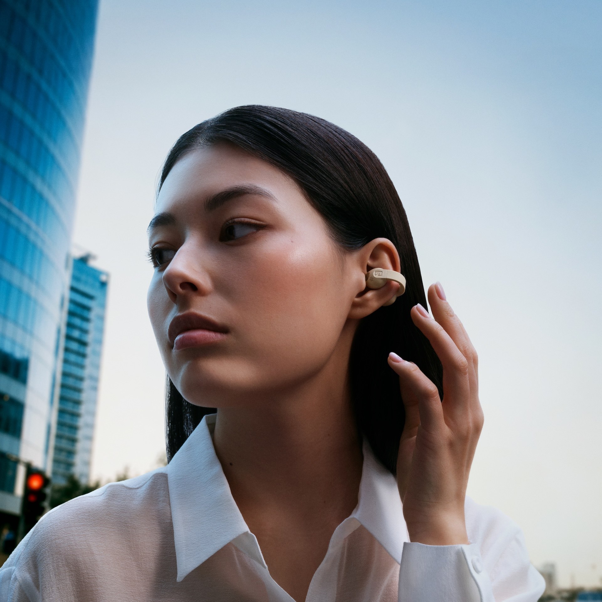Sennheiser ACCENTUM Clip ukazují, že otevřená sluchátka mohou nabídnout skvělý zvuk