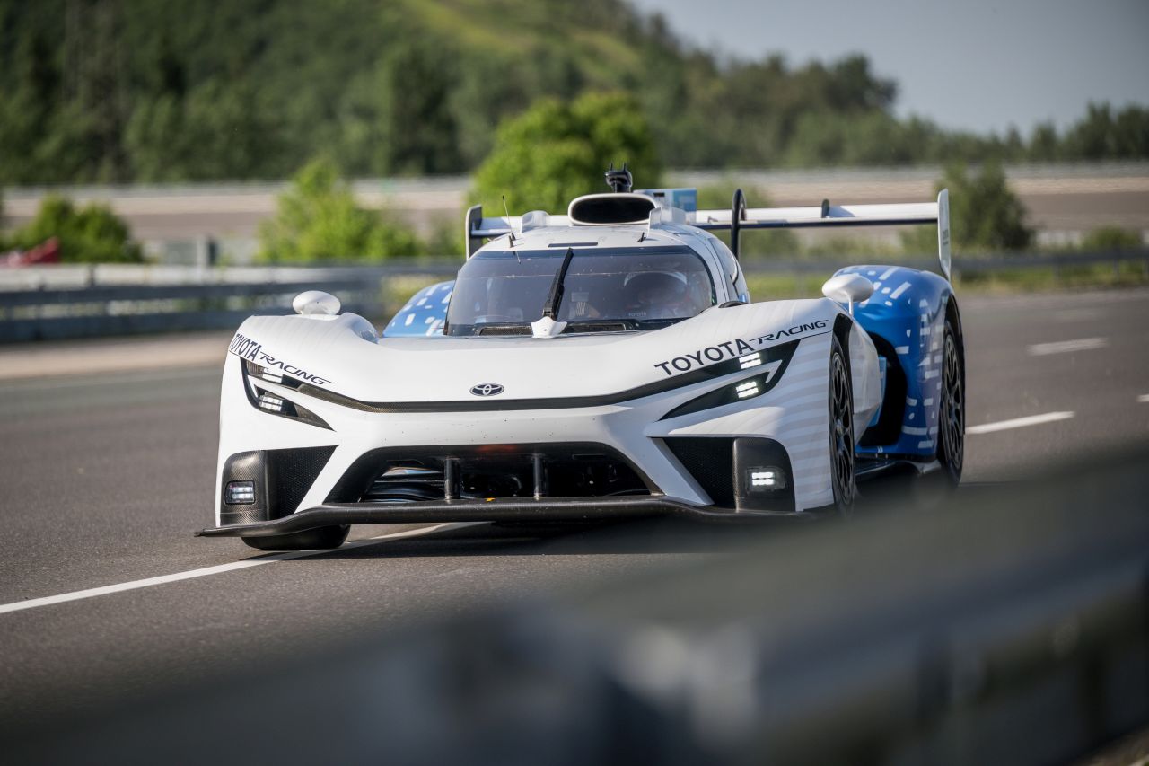 Toyota v Le Mans poprvé předvede závodní prototyp poháněný kapalným vodíkem
