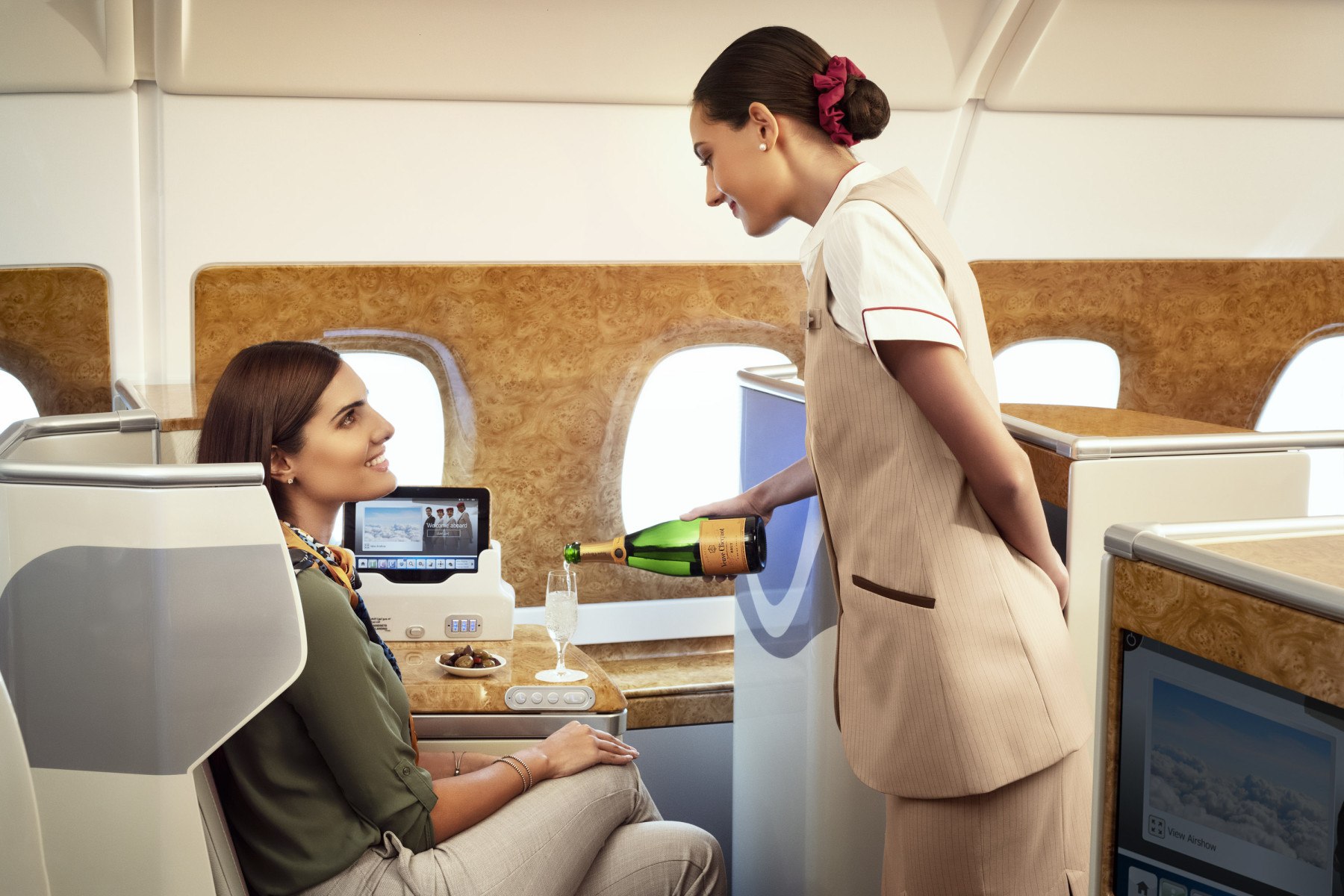 Emirates Skywards ve spolupráci s Moët Hennessy nabídne členům exkluzivní cestu do světa Champagne