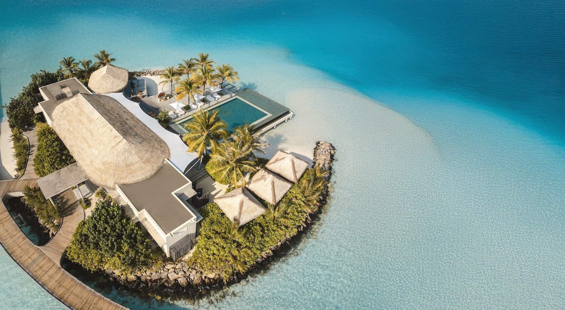 First Impact Communications bude zastřešovat PR resortu InterContinental Maldives Maamunagau ve 14 zemích CEE