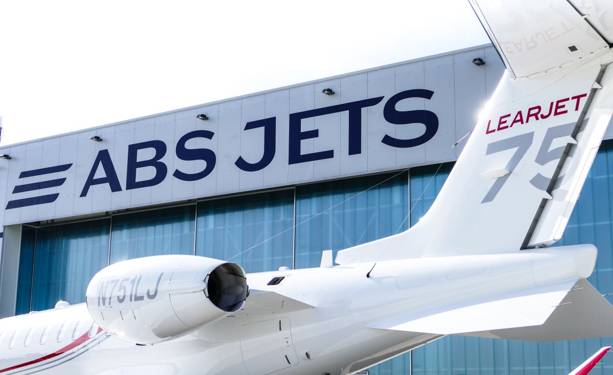 ABS Jets Prague, Executive Jets Operator (1)