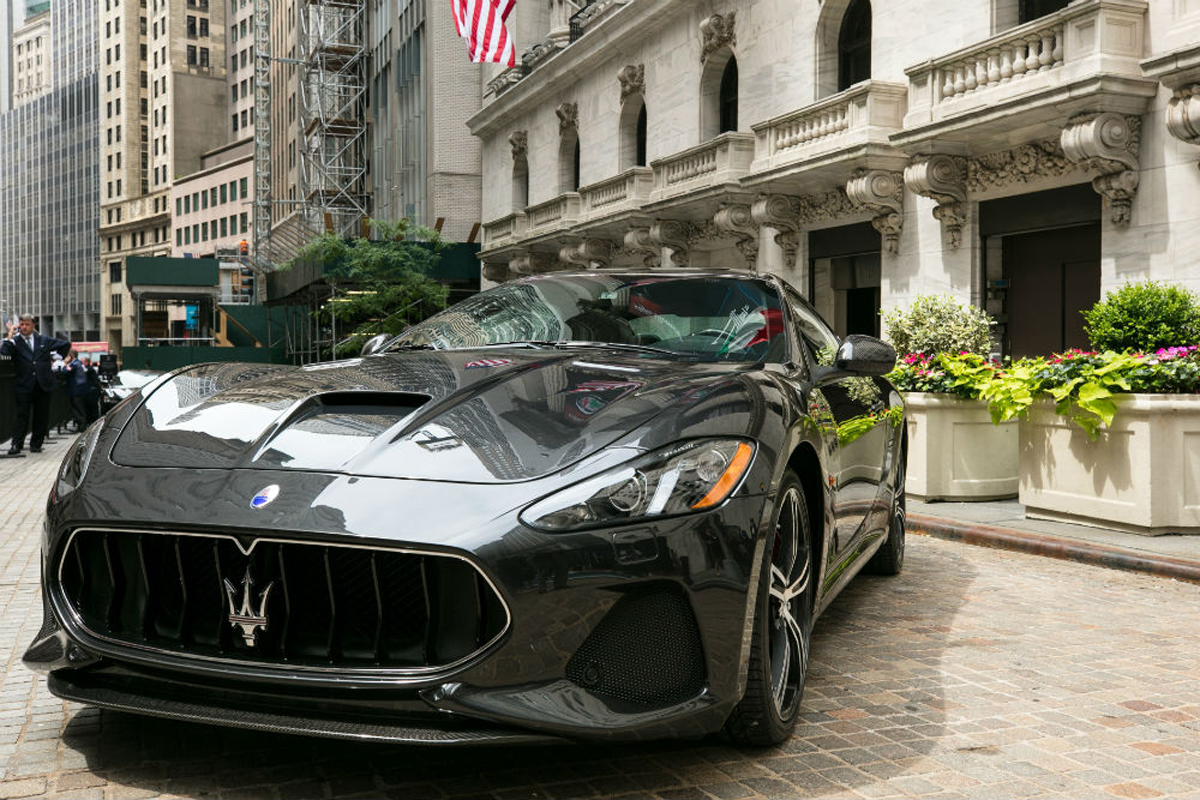 Maserati GranTurismo MC MY18 at New York Stock Exchange_2017_1